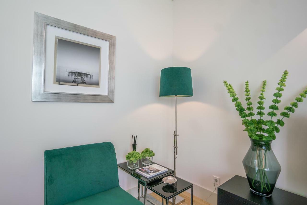 Courtyard & Elegance Apartment Lisbon Exterior photo
